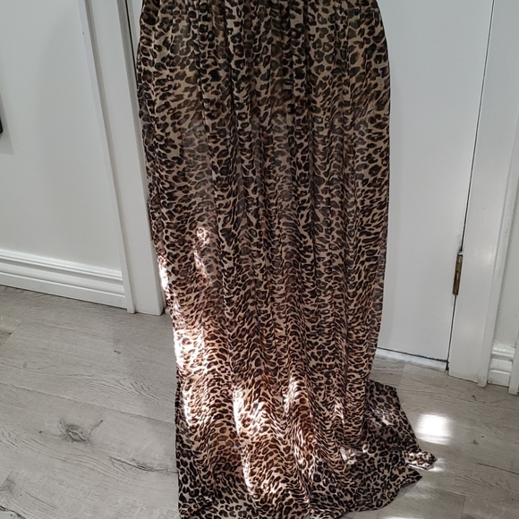 Animal Print Sheer Maxi Dress  Medium - Picture 5 of 9